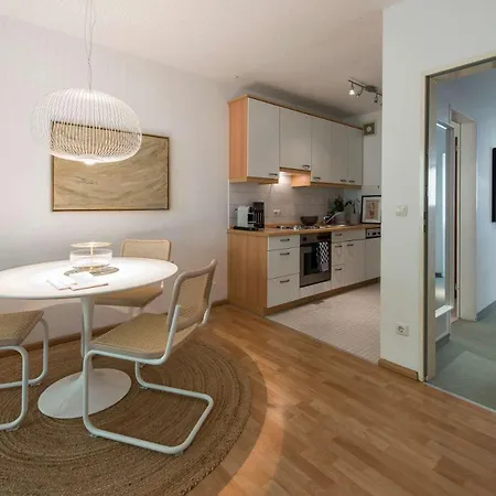 Quiet 1br Retreat Right By Isar River Appartement